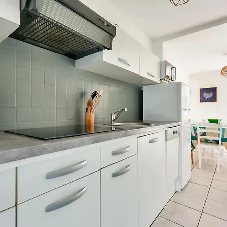 Semesterbostad Maisonnette A Deux Pas De La Andernos-les-Bains