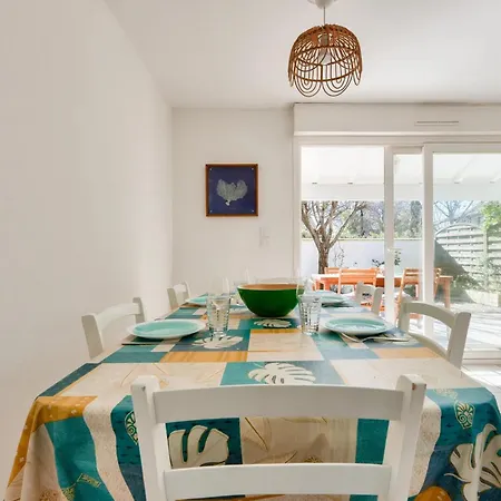 펜션 Maisonnette A Deux Pas De La *